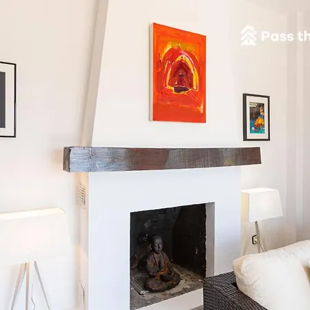 Pass The Keys Amplio Departamento En Appartement