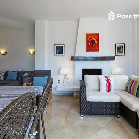 Pass The Keys Amplio Departamento En * Marbellac