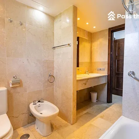 Appartement Pass The Keys Amplio Departamento En *